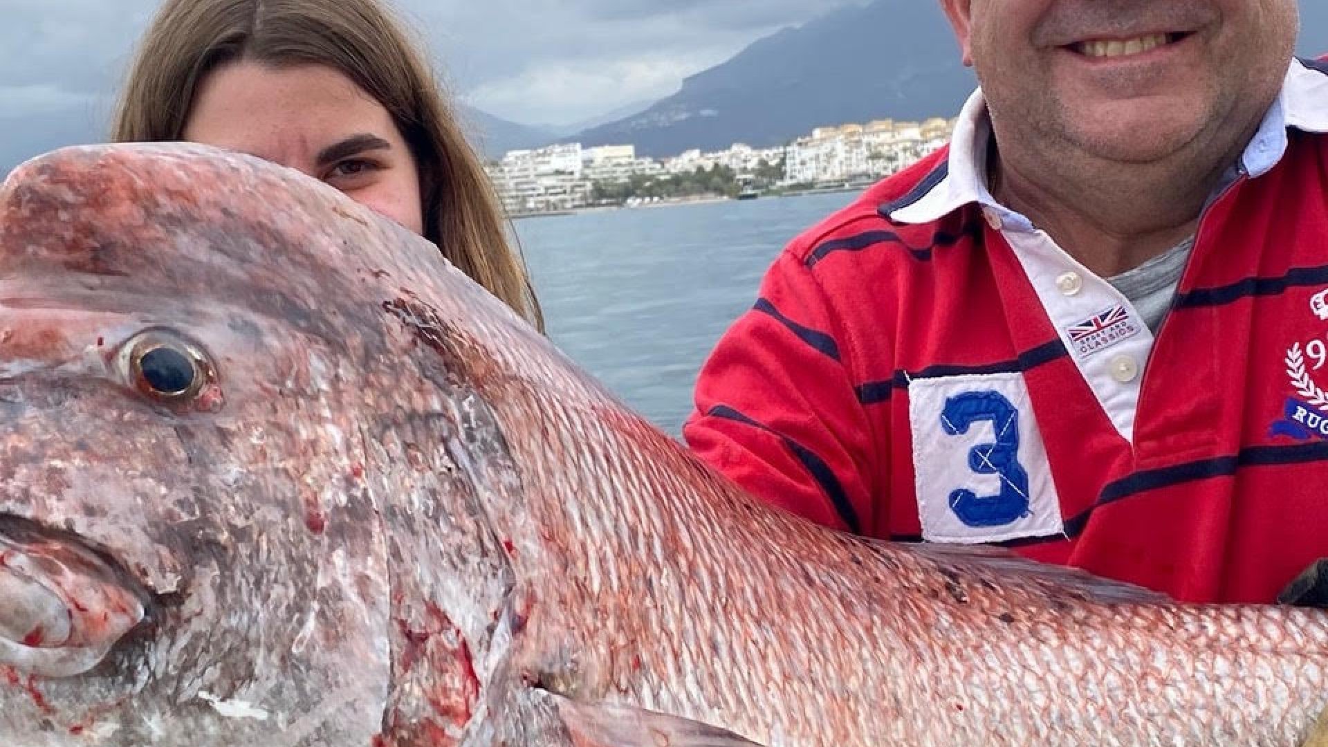 12m Pesca 10 pax
